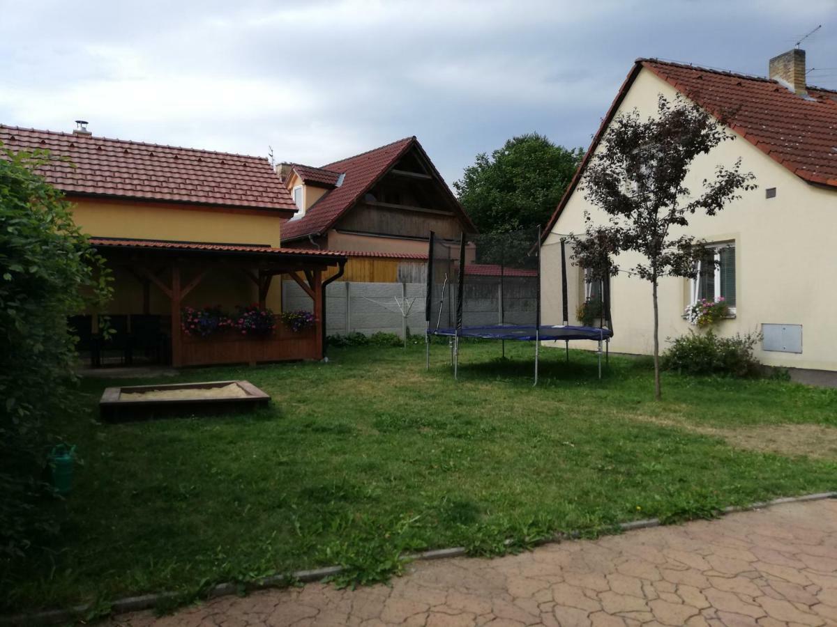 Chata Černá v Pošumaví Εξωτερικό φωτογραφία